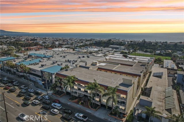 Building Photo - 1707 Pacific Coast Hwy