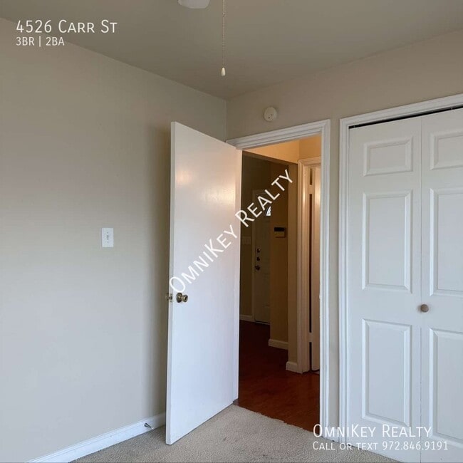 Building Photo - 4526 Carr St