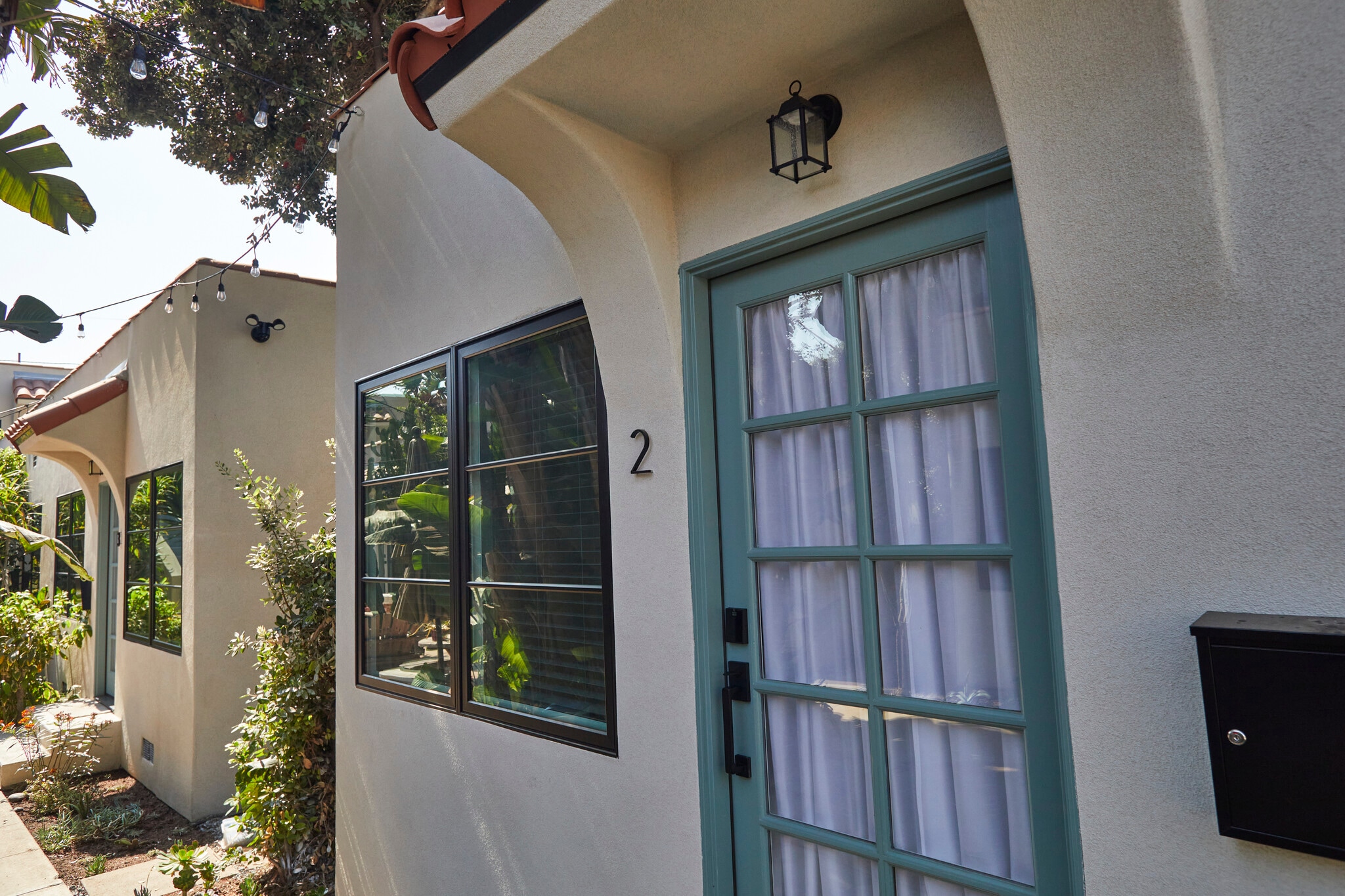 Building Photo - 640 Santa Clara Ave