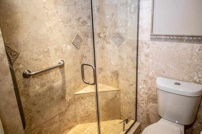 Building Photo - 14515 Wunderlich Dr