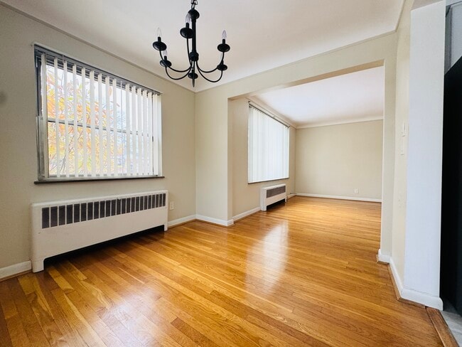 Kitchenette - 6101 Dryden Ave