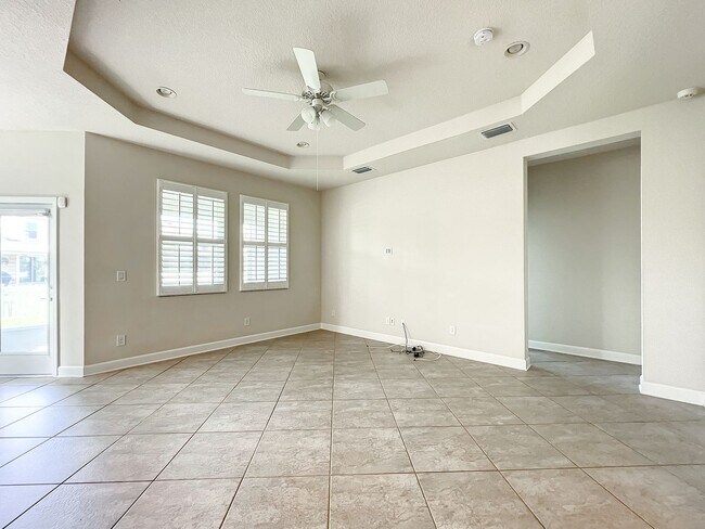Building Photo - 33147 Shadow Branch Ln