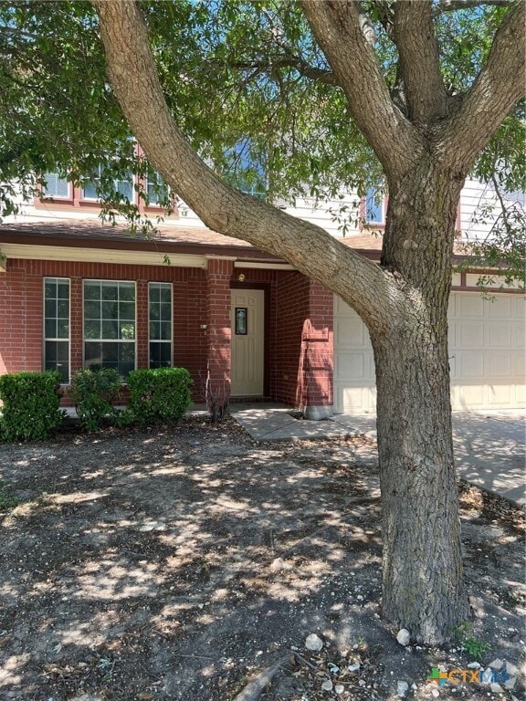 Building Photo - 2109 Isabelle Dr