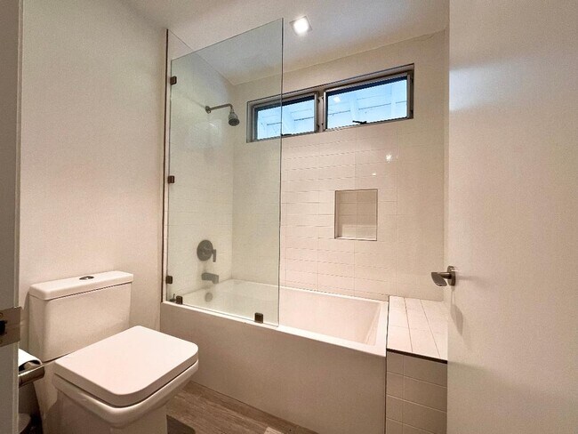 Building Photo - 1545 S Monte Viento St