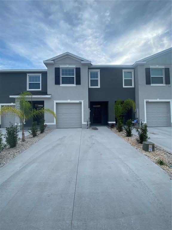 Primary Photo - 2906 Suncoast Plains Dr