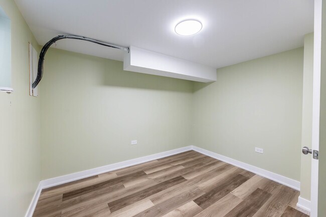 Building Photo - 4858 S Kildare Ave