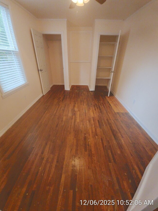 Building Photo - 2149 Texas Ave