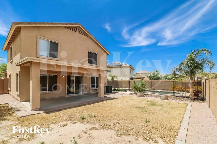 Building Photo - 1167 S 225th Ln