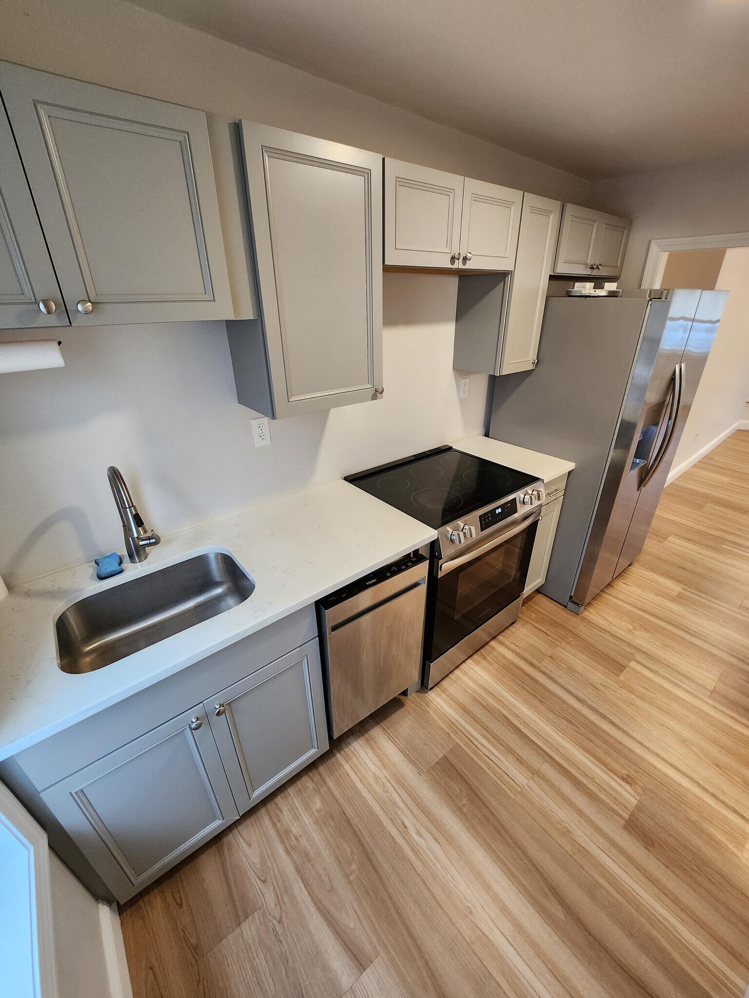 Building Photo - 48 Riverdale St