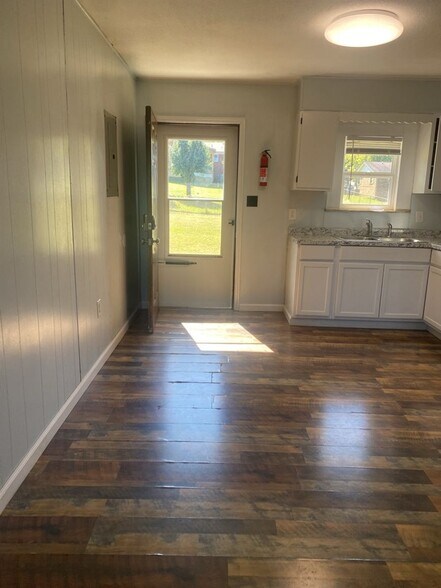 Building Photo - 1508 Taft St