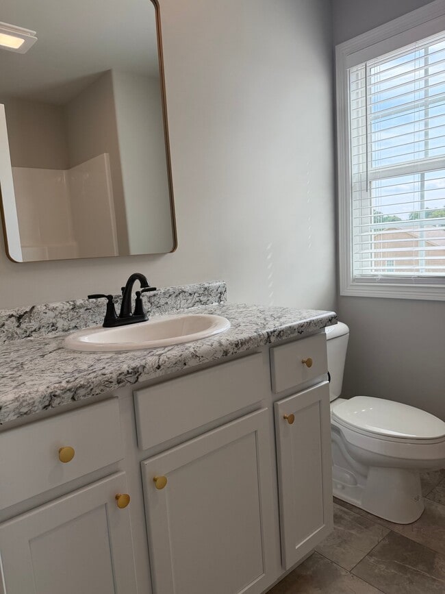 Building Photo - 2632 Parkers Mdw Ln