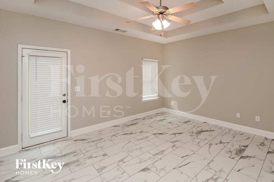 Building Photo - 8610 Taybrook Dr