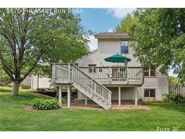 Building Photo - 8670 Pheasant Run Rd