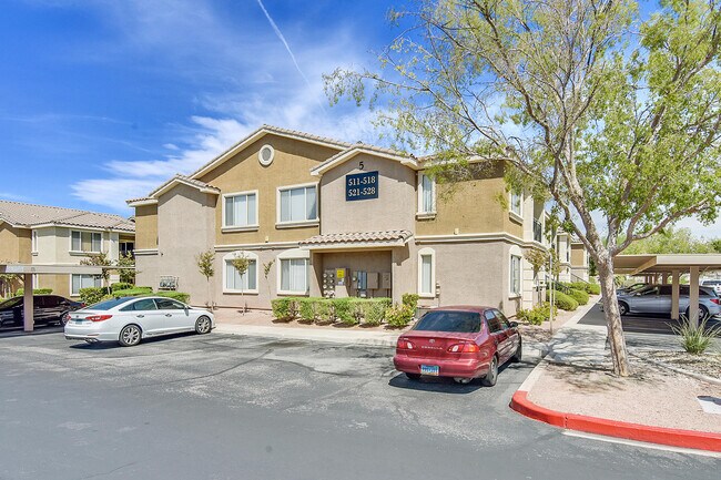Primary Photo - 2900 Sunridge Heights Pkwy