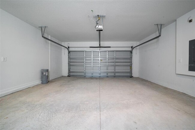 Building Photo - 5858 Le Marin Wy