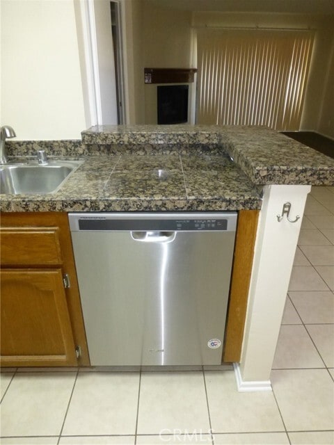 Building Photo - 6096 Terrace Ln