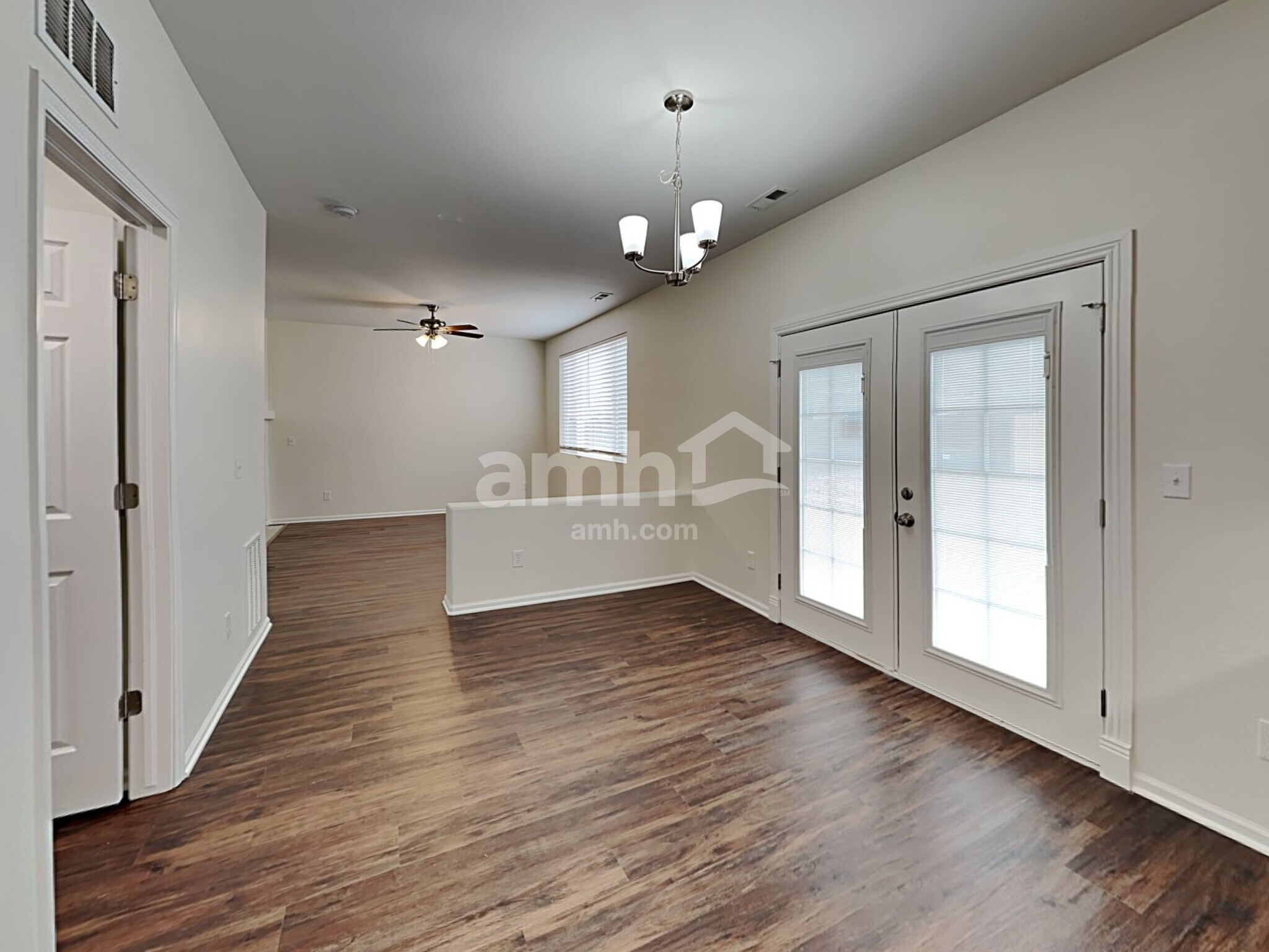 Building Photo - 7728 Barn Owl Dr