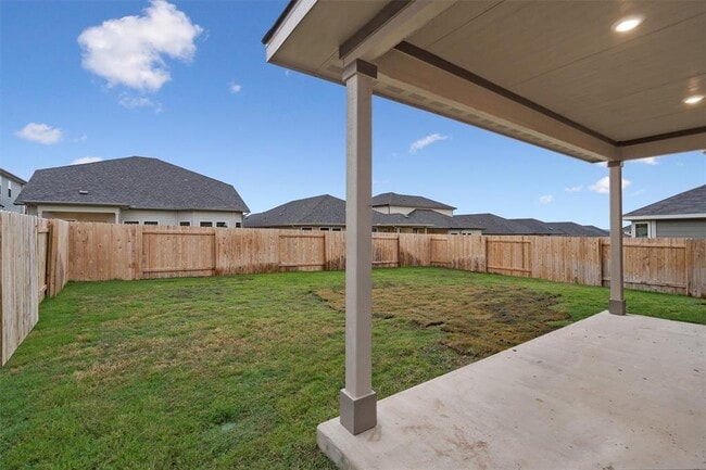 Building Photo - 528 Loriner Wy