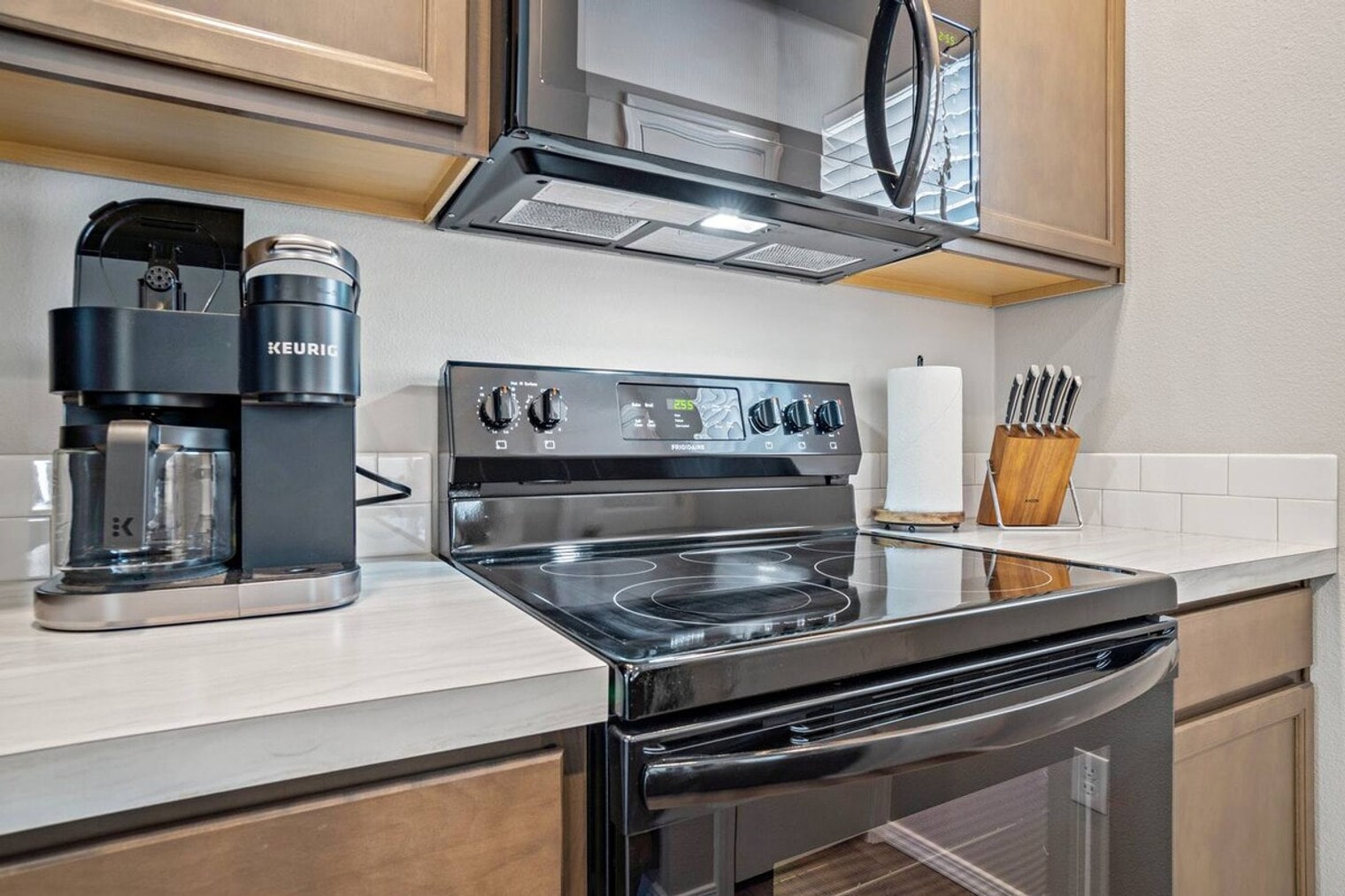 Building Photo - 11602 Maidstone St