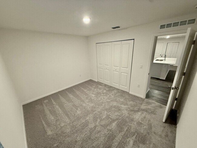 Building Photo - **Move-In-Special** Brand New 4-Bedroom Home in Poinciana – Available Now!