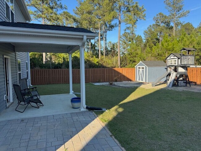 Building Photo - Beautiful 4 Bedroom Home In Oyster Landing- Fenced in Backyard and Community Pool- Available begi...