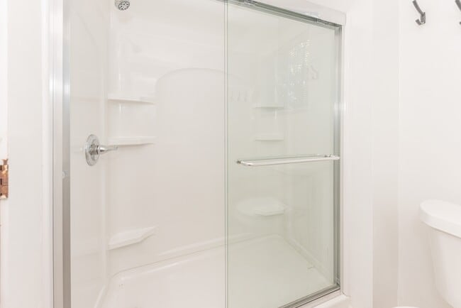 Building Photo - 1031 S Forest Ave