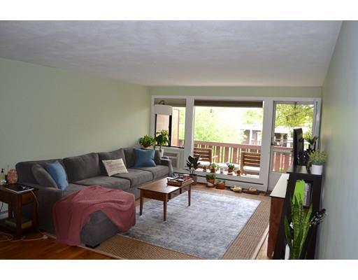 Building Photo - 315 Neponset St