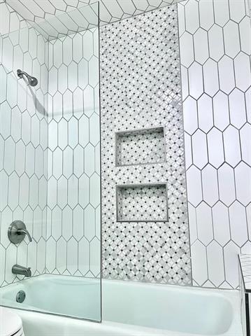 Building Photo - 2345 Monticello Cir