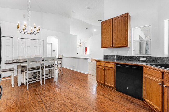 Building Photo - 14693 62nd Ct N