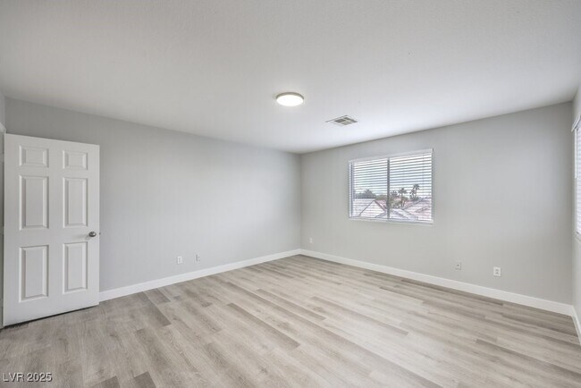 Building Photo - 2919 Cafe Racer Ct