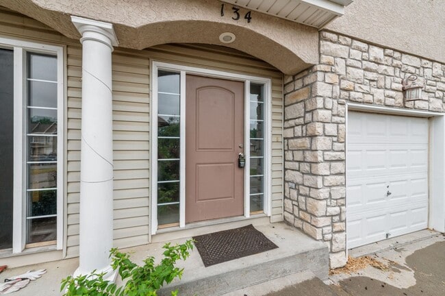 Floorplan - MOTT RIDGEWAY