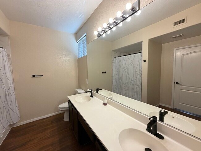 Building Photo - First Show: The first open showing is on 1/8/26 at 11:30am. We will be processing any apps and of...