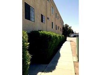 Building Photo - 501 Hyde Park Pl