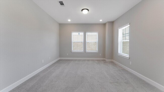 Building Photo - 15607 Rising Wren Ct