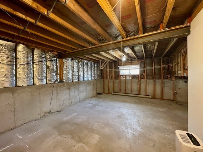 Building Photo - 4408 Circle Dr