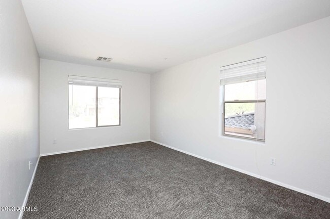 Building Photo - 7062 W Andrew Ln