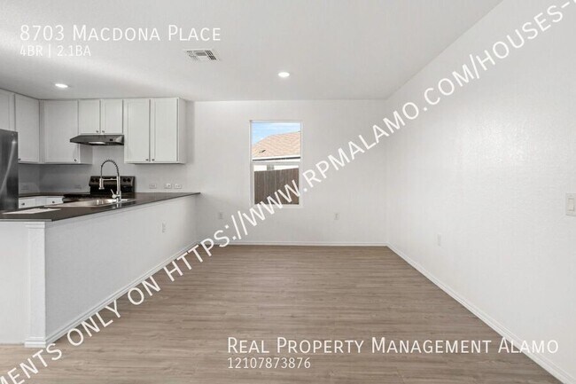 Building Photo - 8703 Macdona Pl