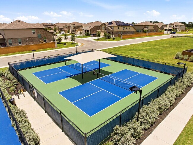 Building Photo - RESORT STYLE AMENITIES!! Multiple Pools. Lazy River. Splash Pad and Water Slides. Fitness Center....