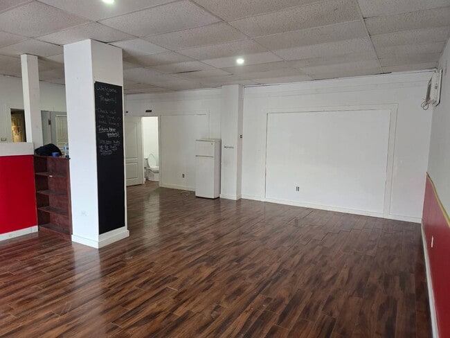 Building Photo - 145 Delaware St