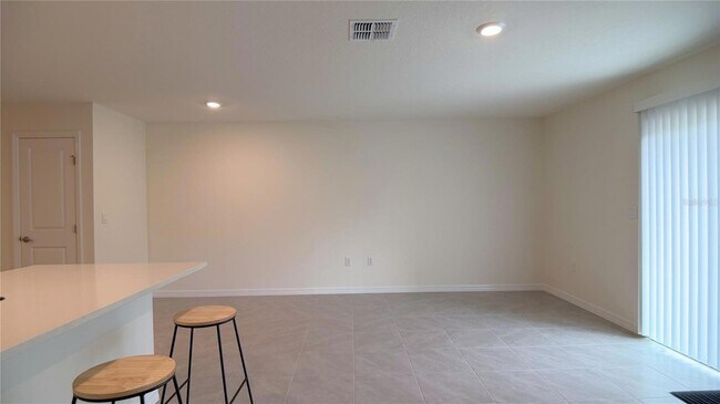 Building Photo - 6579 SW 81st Lp