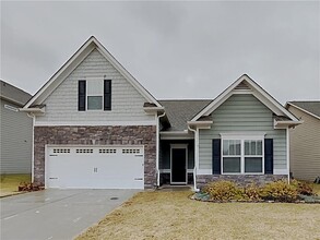 Building Photo - 14 Mercer Ln