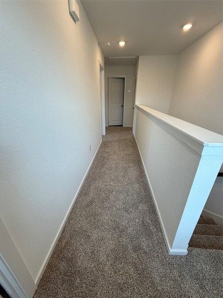 Building Photo - 807 Jubilee Dr