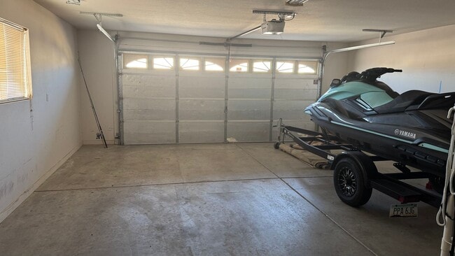 Building Photo - Price Reduction Furnished Pool Home Rental!!