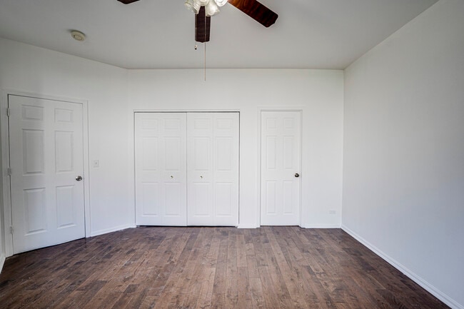 Building Photo - 2884 Cedar Glade Dr