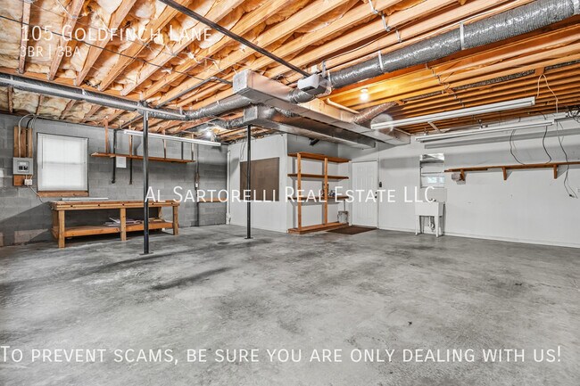 Building Photo - 105 Goldfinch Ln