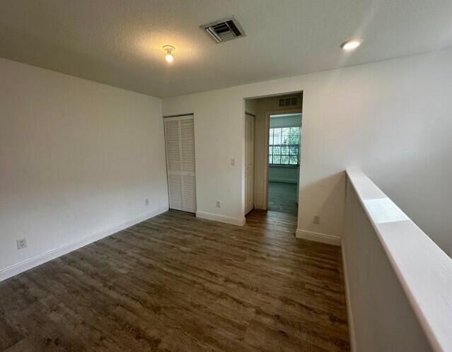 Building Photo - 4208 Napoli Lake Dr