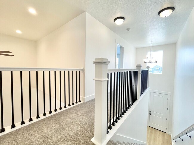 Building Photo - Beautiful Poolside Townhome at The Exchange!