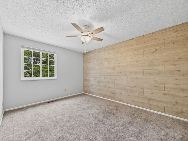 Building Photo - Gorgeous Home in Centennial!