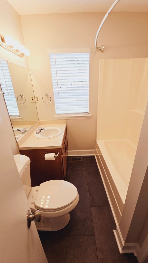 Building Photo - 3 Bedroom Home Near Samford & Brookwood