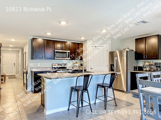 Building Photo - 10823 Norman Pl